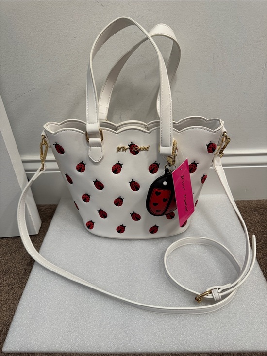 Betsey Johnson Handbags - Betsey Johnson White swalloped Ladybug Crossbody Tote bag ladybug charm NWT